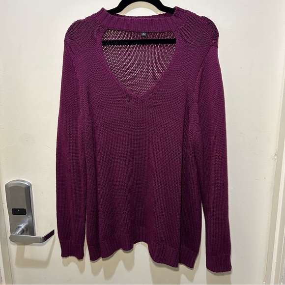 Torrid Burgundy Knit V-Neck Cutout Long Sleeve Sweater Size 2X - Picture 1 of 7
